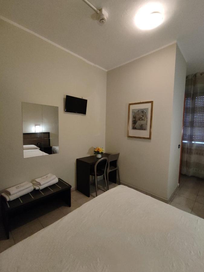 Hotel Salus Milano Exterior foto